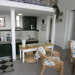 דירה The Orange House *