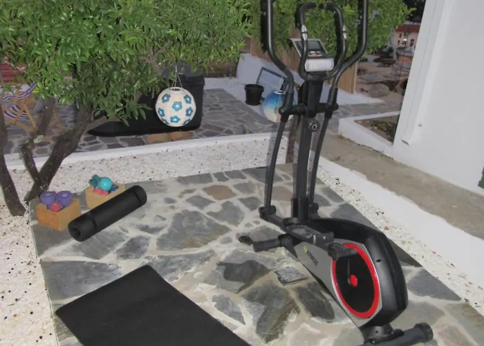 The Orange House Apérion